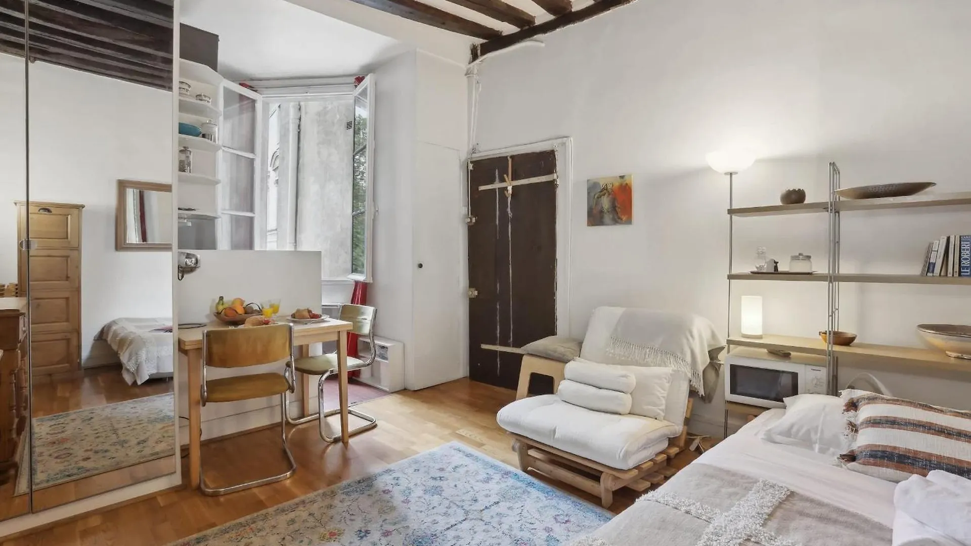 Apartment La Seine & Rivoli - Cityapartmentstay Paris